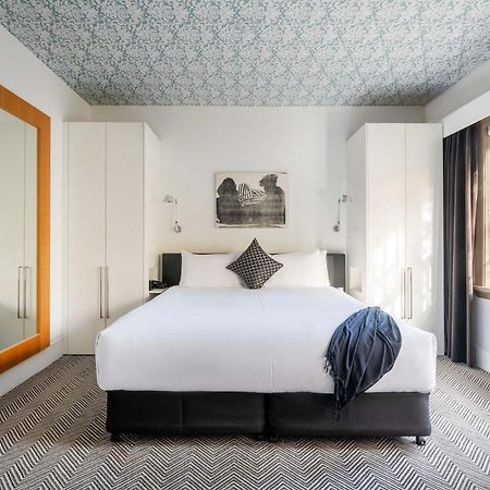 Peppers Gallery Hotel Canberra Eksteriør billede